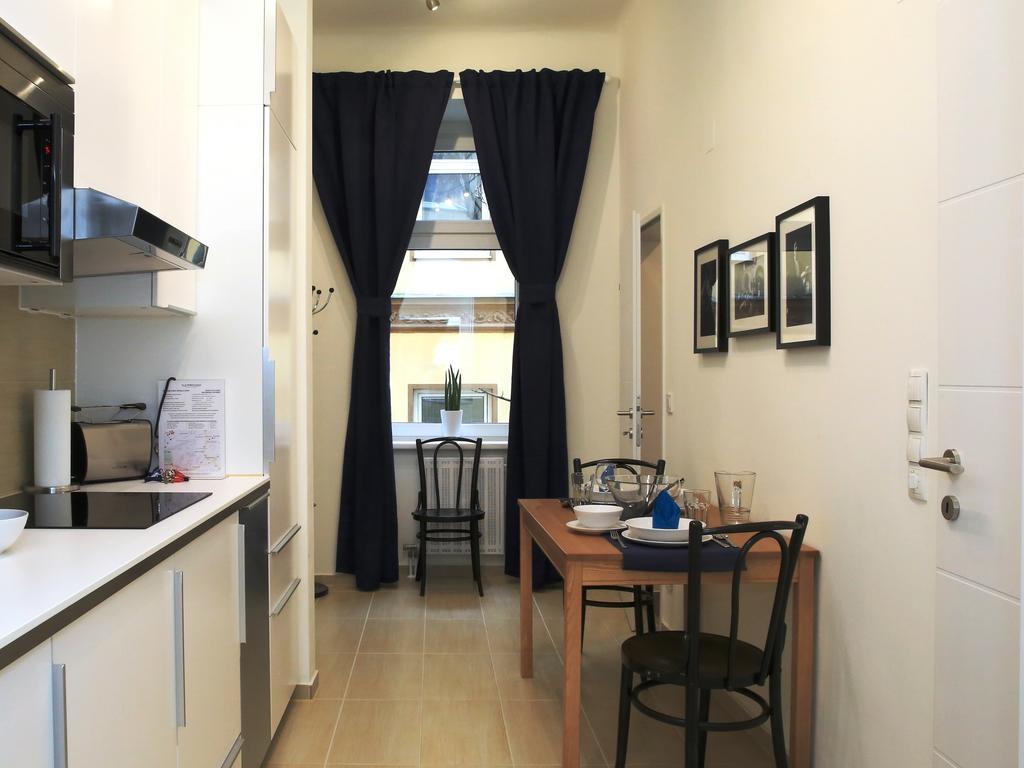 Flatprovider Comfort Eduard Apartment - Contactless Check In Wien Phòng bức ảnh