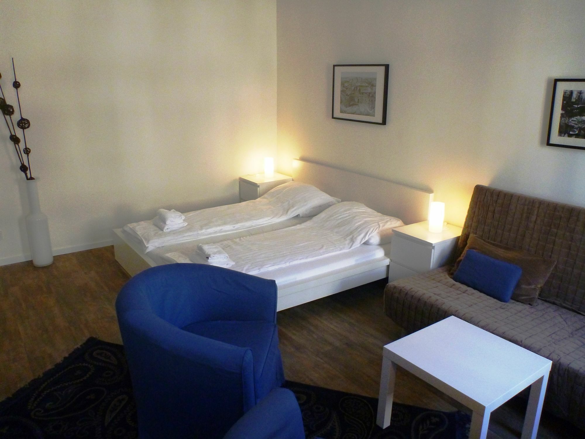 Flatprovider Comfort Eduard Apartment - Contactless Check In Wien Ngoại thất bức ảnh